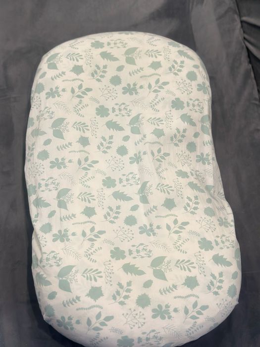 Възглавница за кърмене със калъф