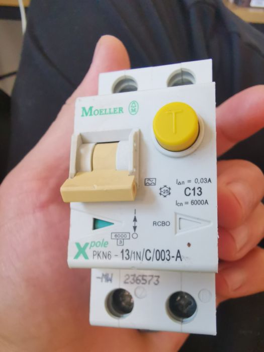 Intrerupator automat supracurent rezidual Eaton