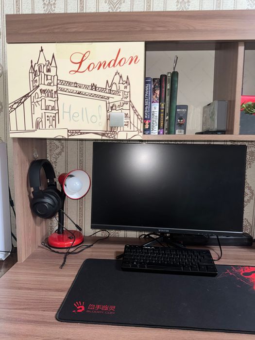 Продам письменный стол