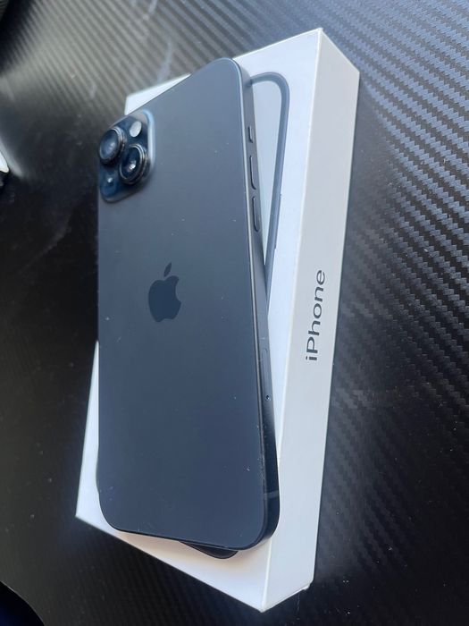 iPhone 15 Plus апарат+зарядно