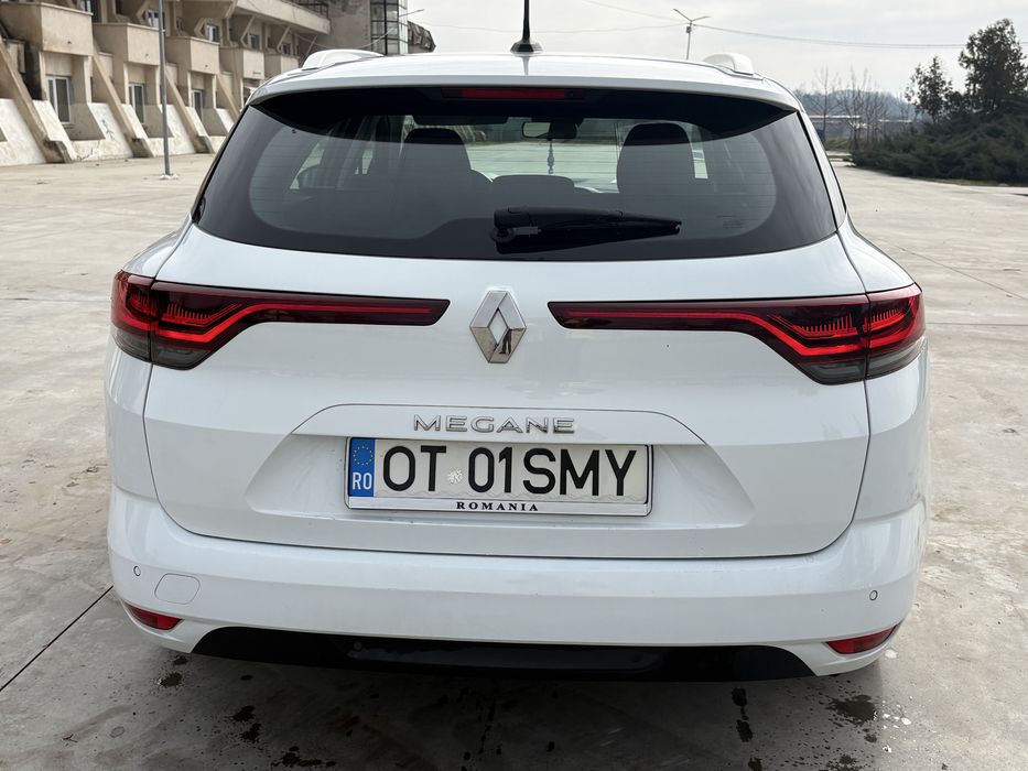 Megane 4     1,5 dci.  Automat 2021 150km