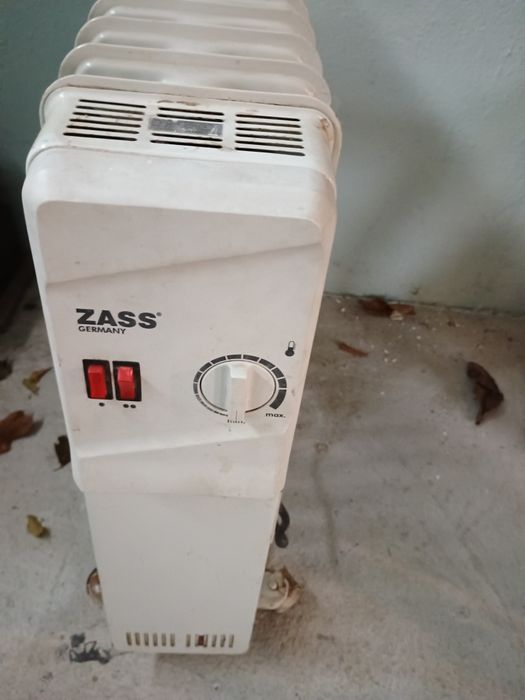 Radiator, calorifer cu ulei electric