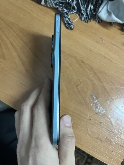 Продам телефон хонор х7б