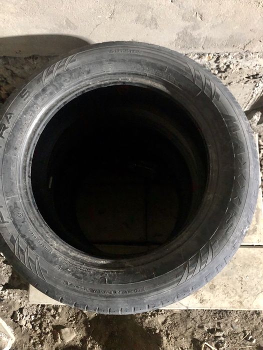 Продам летние шины на 17