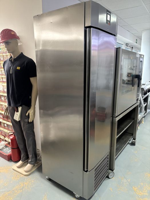 Frigider inox profesional