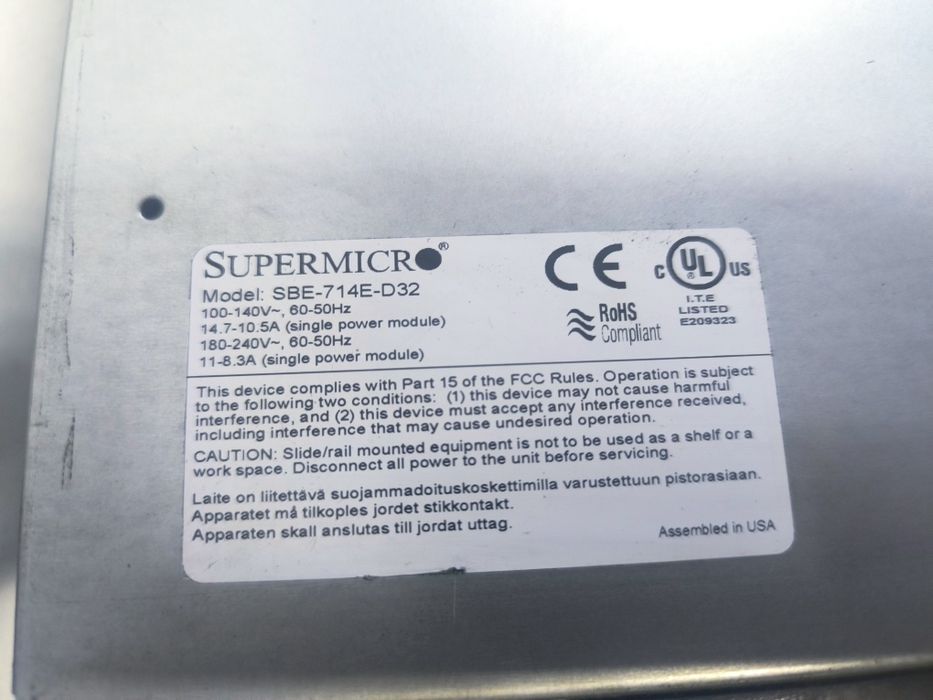 Серверная платформа Blade Supermicro с лезвиями