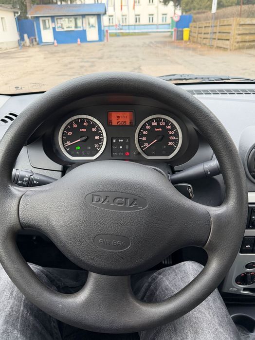 Dacia Logan 2008 1.4 MPI