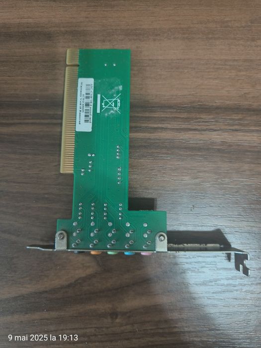 Vând placă sunet PCI Gembird 6 canale