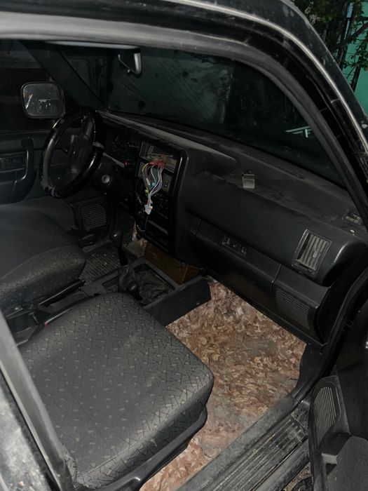 Opel Monterey 1993