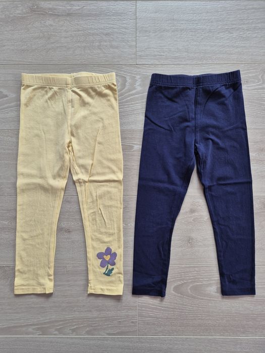 Много запазени клинове за момиче на Sinsay и H&M 104 и 110 размер