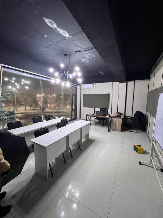 Офис аренда 200 кв