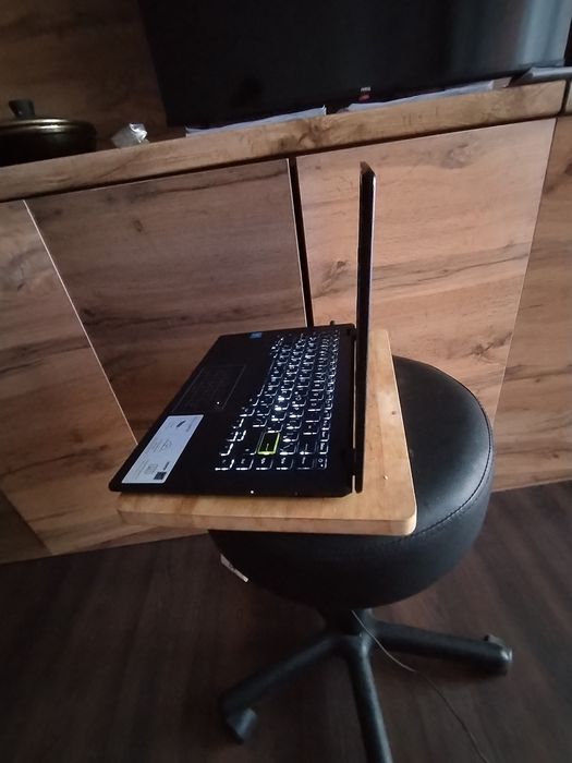 Ноутбук Asus в отличном состоянии