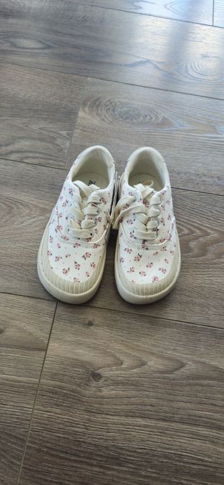 Нови кецове Zara 27 за момиче