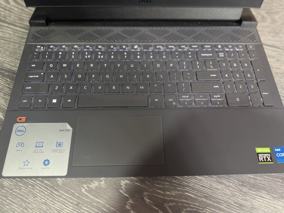 Laptop Gaming Dell G15