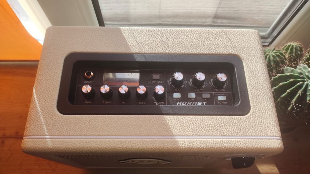 Комбоусилитель для электрогитары