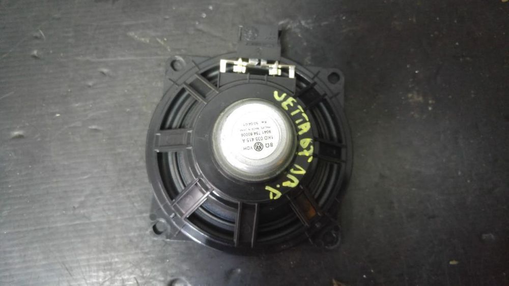Boxa difuzor usa dreapta fata vw jetta 3 2004-2010 1k0035415a
