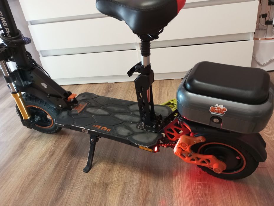 Продам электро самокат Kugoo m5 pro. Куго м5 про