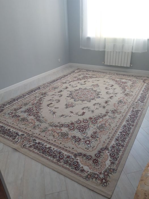 Ковёр размер  3,500/2,500