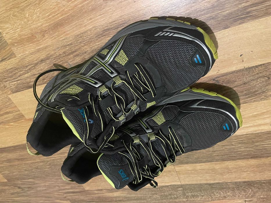 UNDER ARMOURacics,CAТ,ECCO,broкsadidas,LOWA,mizuno