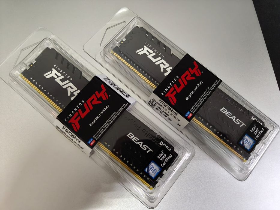 DDR4 3200MHz разные