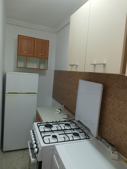 Garsoniera de închiriat