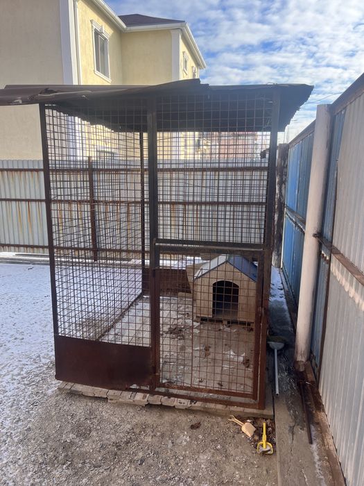 Вальер  для собак б/у .