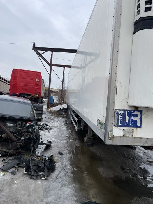 Продам рефрижератор