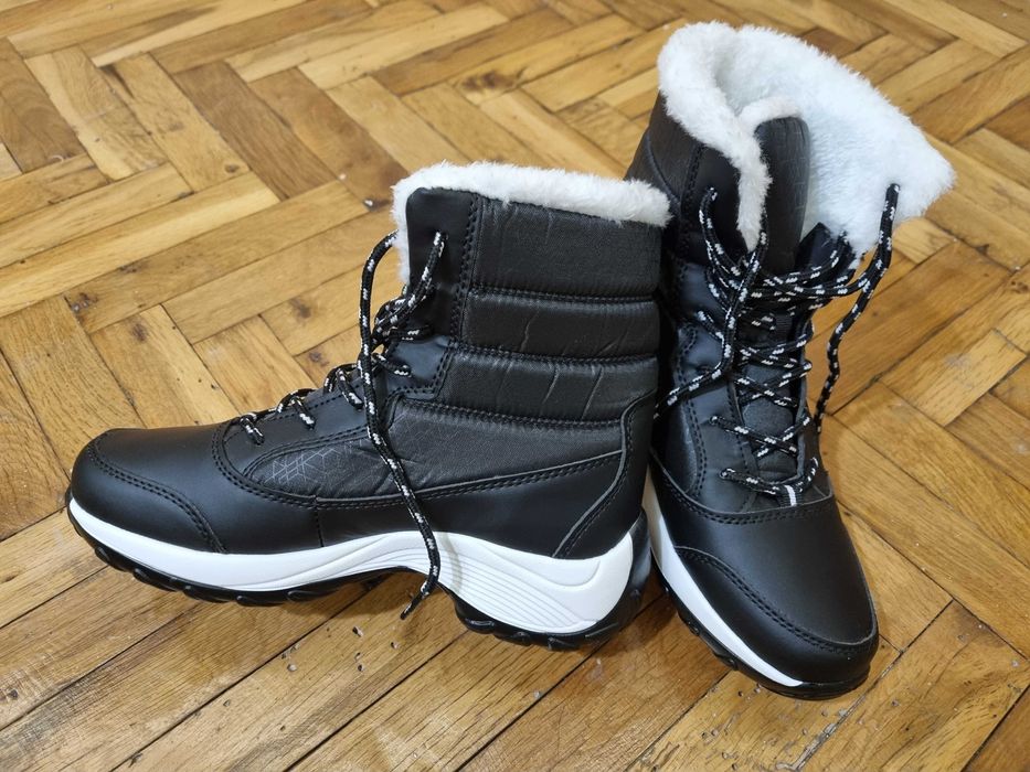 Дамски чисто нови ботуши 37 номер