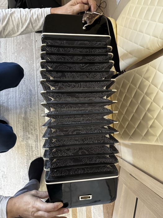 Продается БАЯН РУБИН 6