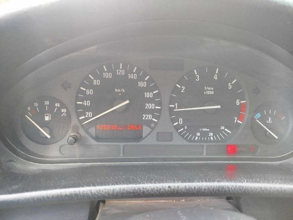 Продаётся BMW  E36 1995