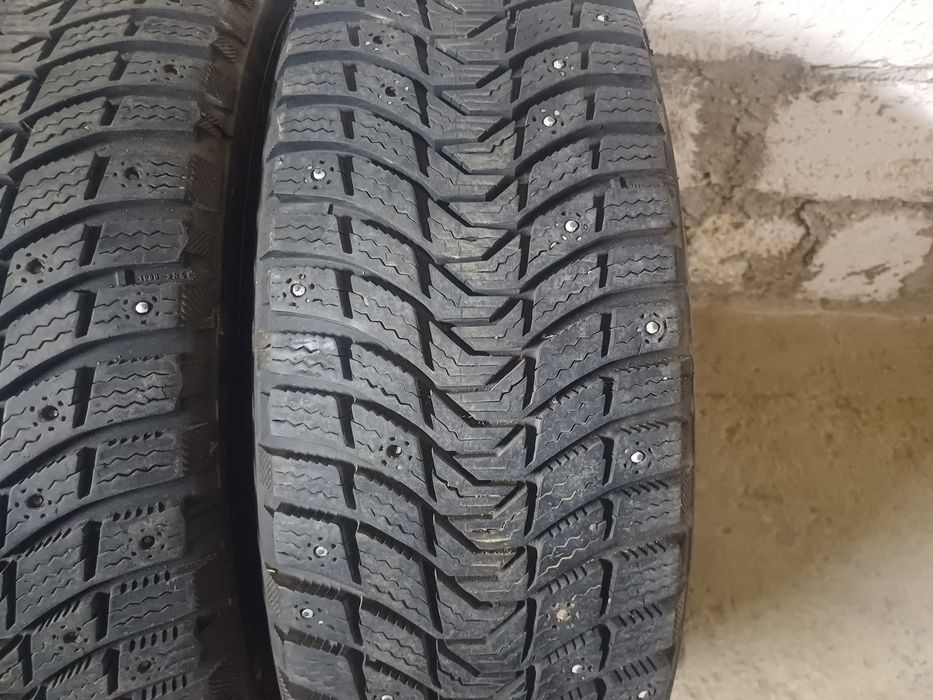 Продам зимние шины R16
