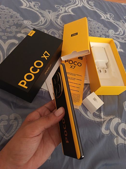 Poco X7 5G 8/256 в идеале с коробкой и документами