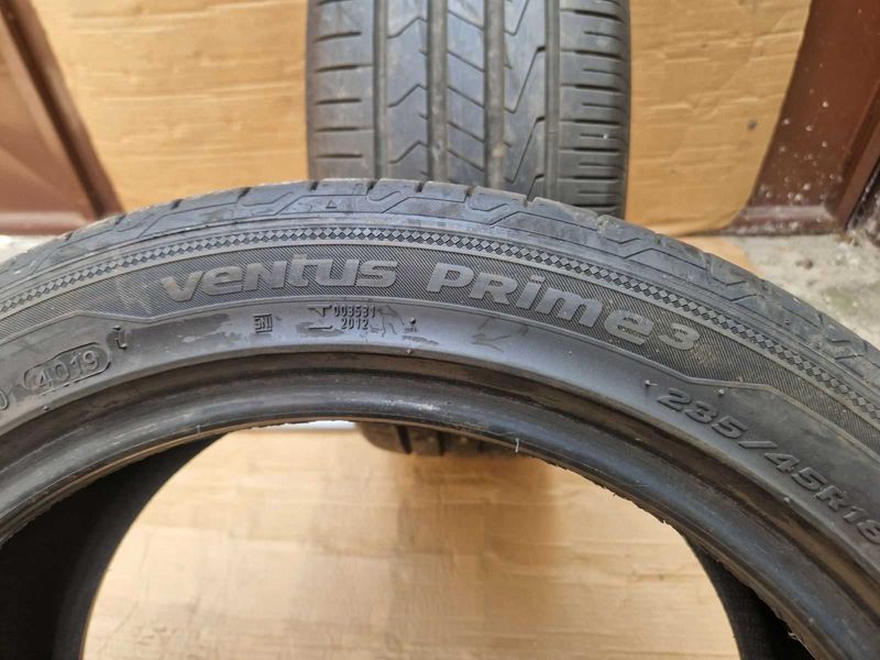 2 Hankook R18 235/45
летни гуми 
DOT4019