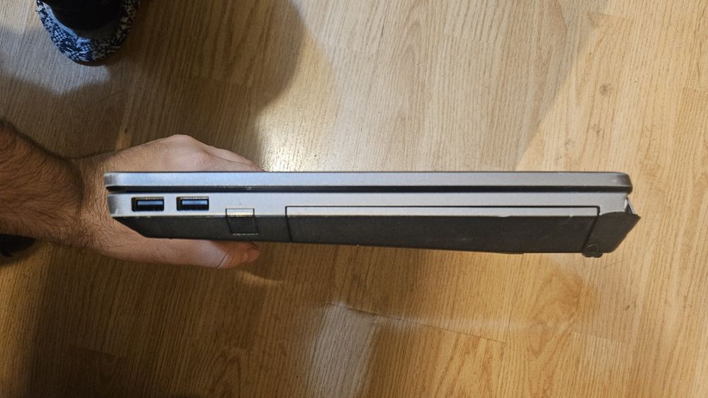 Laptop HP ProBook 4330s – Intel Pentium B840 / 4 GB RAM / HDD 300 GB