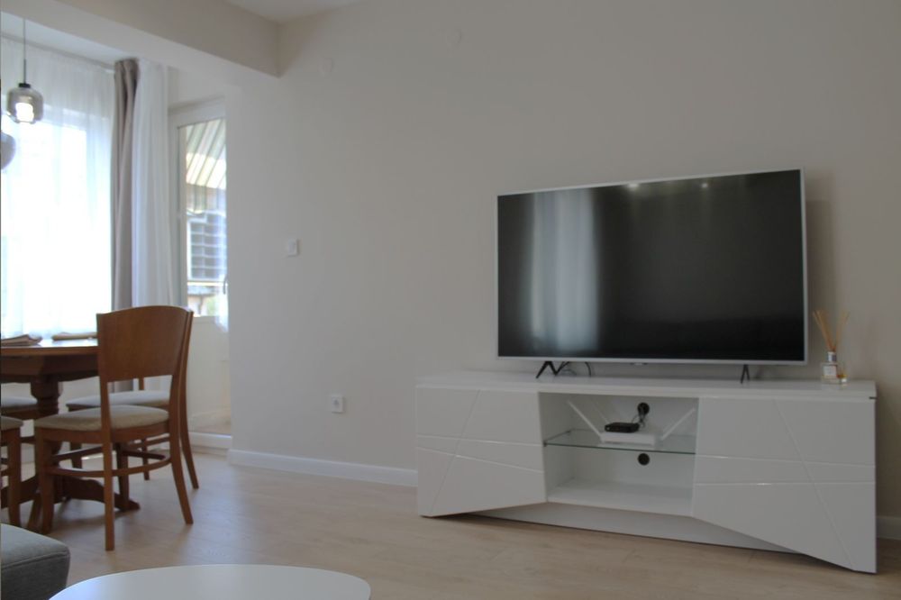 Дава се под наем Двустаен апартамент в София, Център - 60 кв.м за 66.3 € - Снимка #4