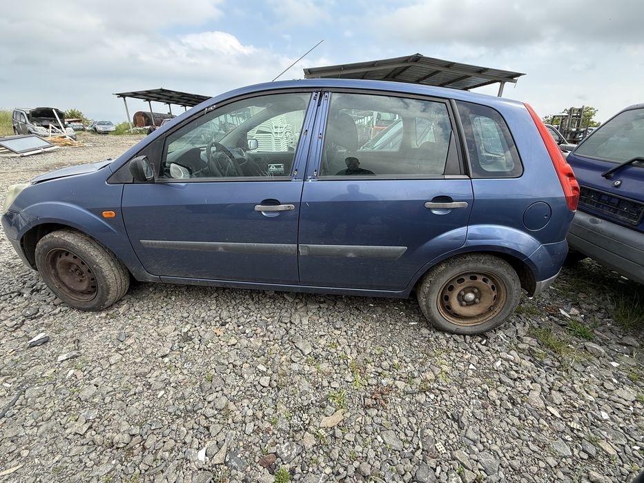 Форд Фиеста 1.2  75кс 2006 г на части