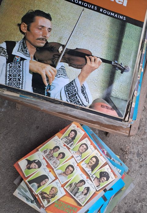 Discuri vinilil vechi  muzica populara romaneasca