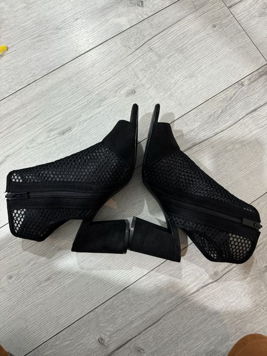 Încălțăminte Stradivarius