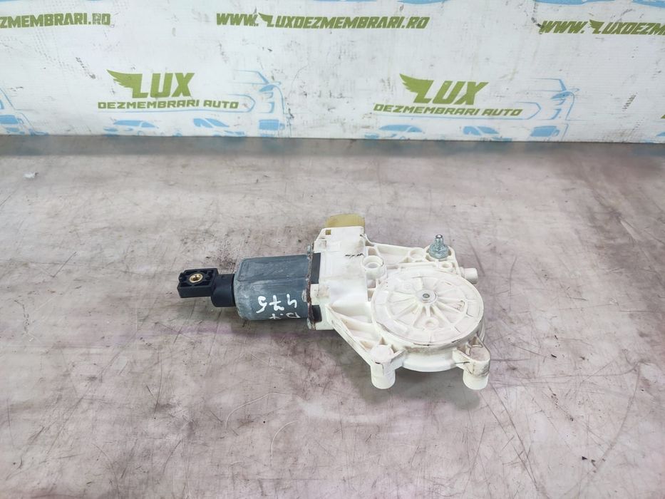 Motoras macara dreapta fata 6927028 BMW X1 E84 [2009 - 2012] 2.0 d N4