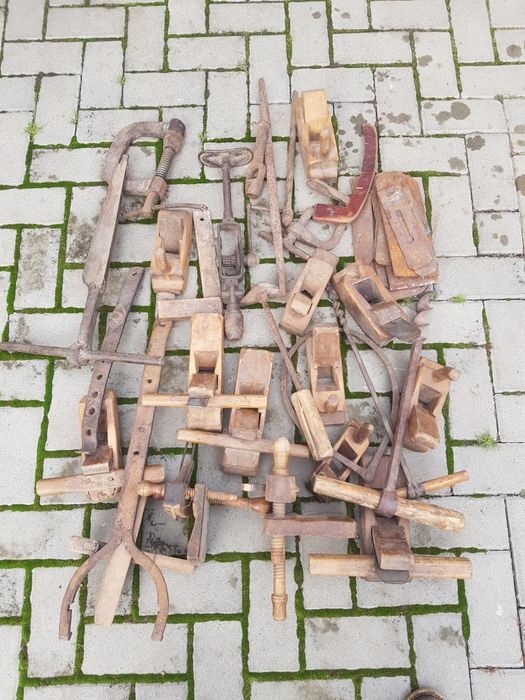 Scule de dogarie abrict cu circular tocilă ascuțit