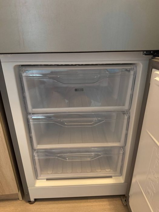 Холодильник Indesit