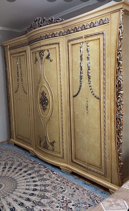 Продам 2-х спальный гарнитур