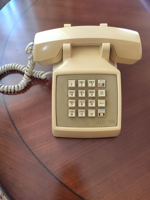 Культовый телефон AT&T USA коллекции ретро как фильме Матрица