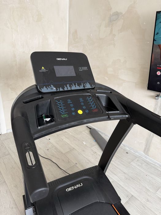 Беговая дорожка новая