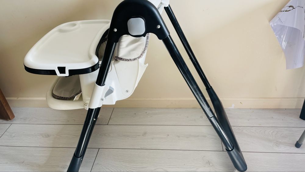 Dodoto Детский обеденный стол