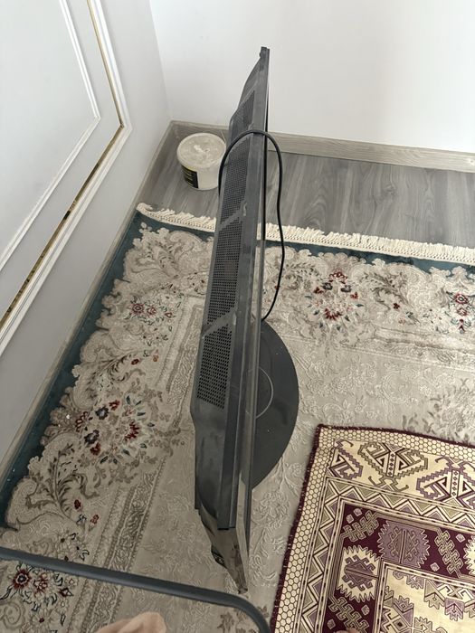 Телевизор lg  отличном состяне