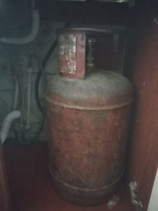 Холодильник газ с плитой