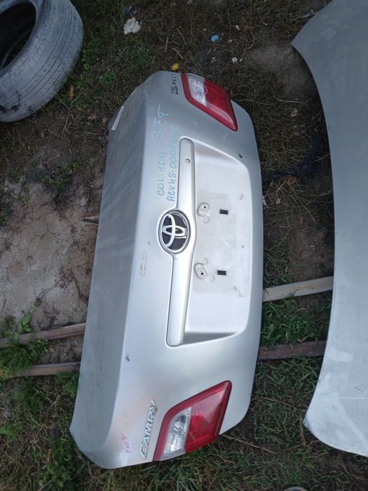Крышка багажника на камри Toyota Camry ACV45