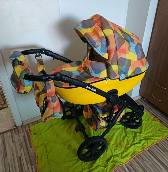 Бебешка количка 3 в 1