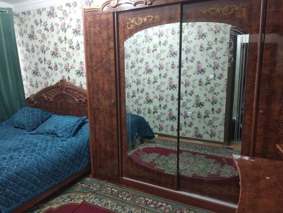 Район: Олмазор grilbar 2  3
Кўча: Қора Қамиш 2/3
Мўлжал: Грил Бар
Хона